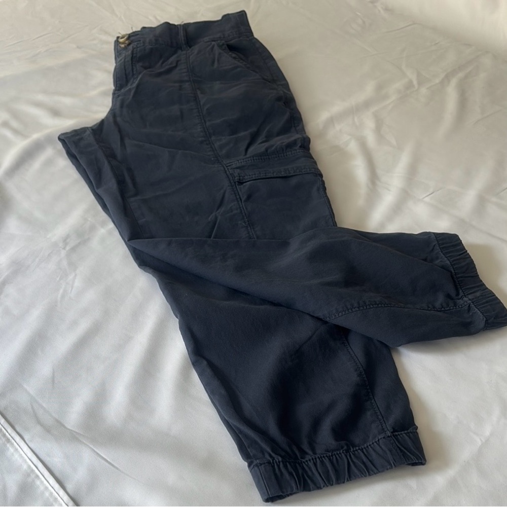 Blue Cargo‎ Pants with Stretchy Fabric and Modern Fit